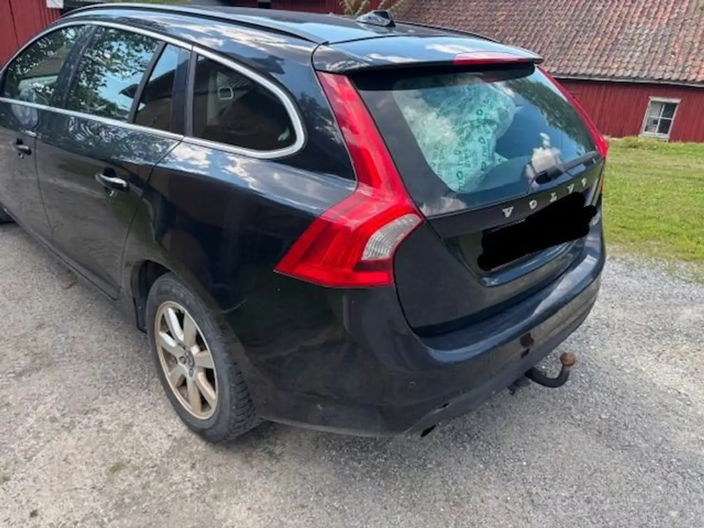Volvo V60 V60 D3 Momentum Bleu - 2