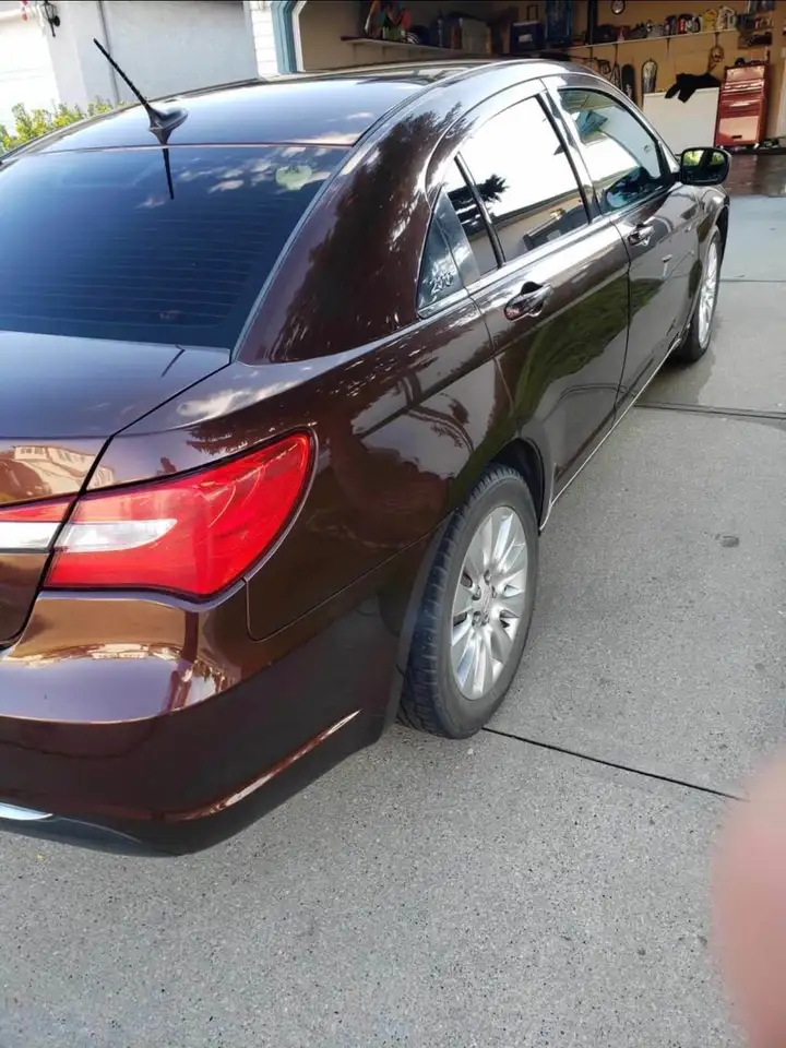Chrysler 200 снимка Chrysler 200