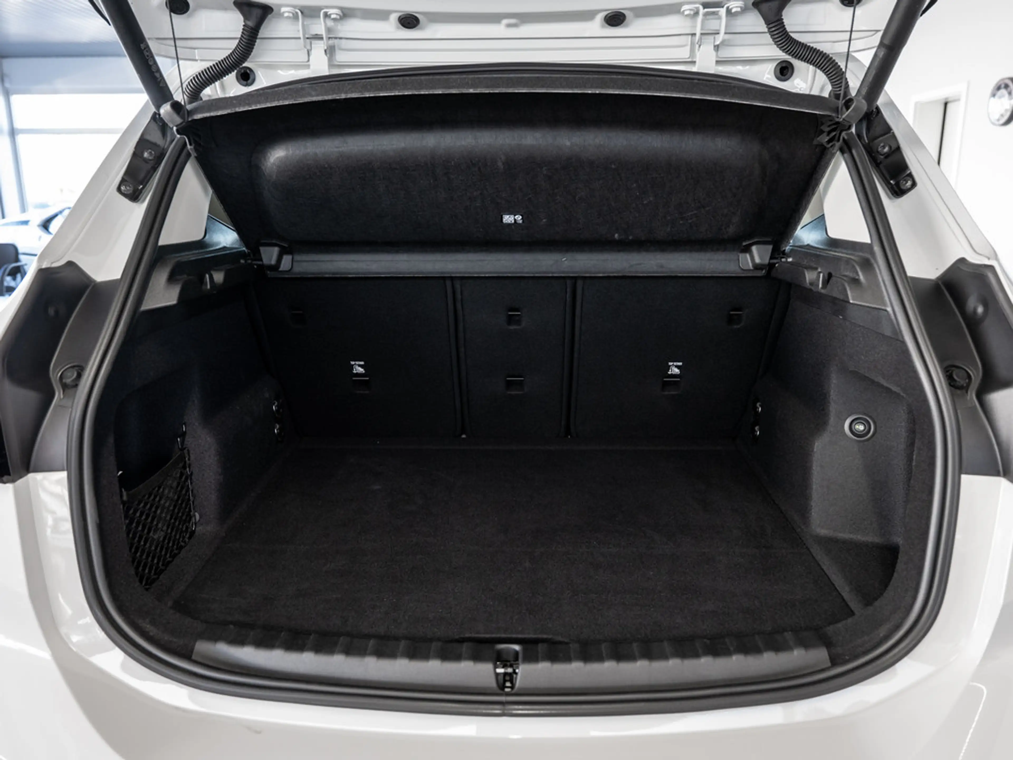 BMW 220 Active Tourer PANO AHK LED NAVI KAMERA — photo 12