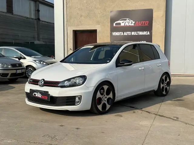 Volkswagen Golf GTI 5p 2.0 tsi