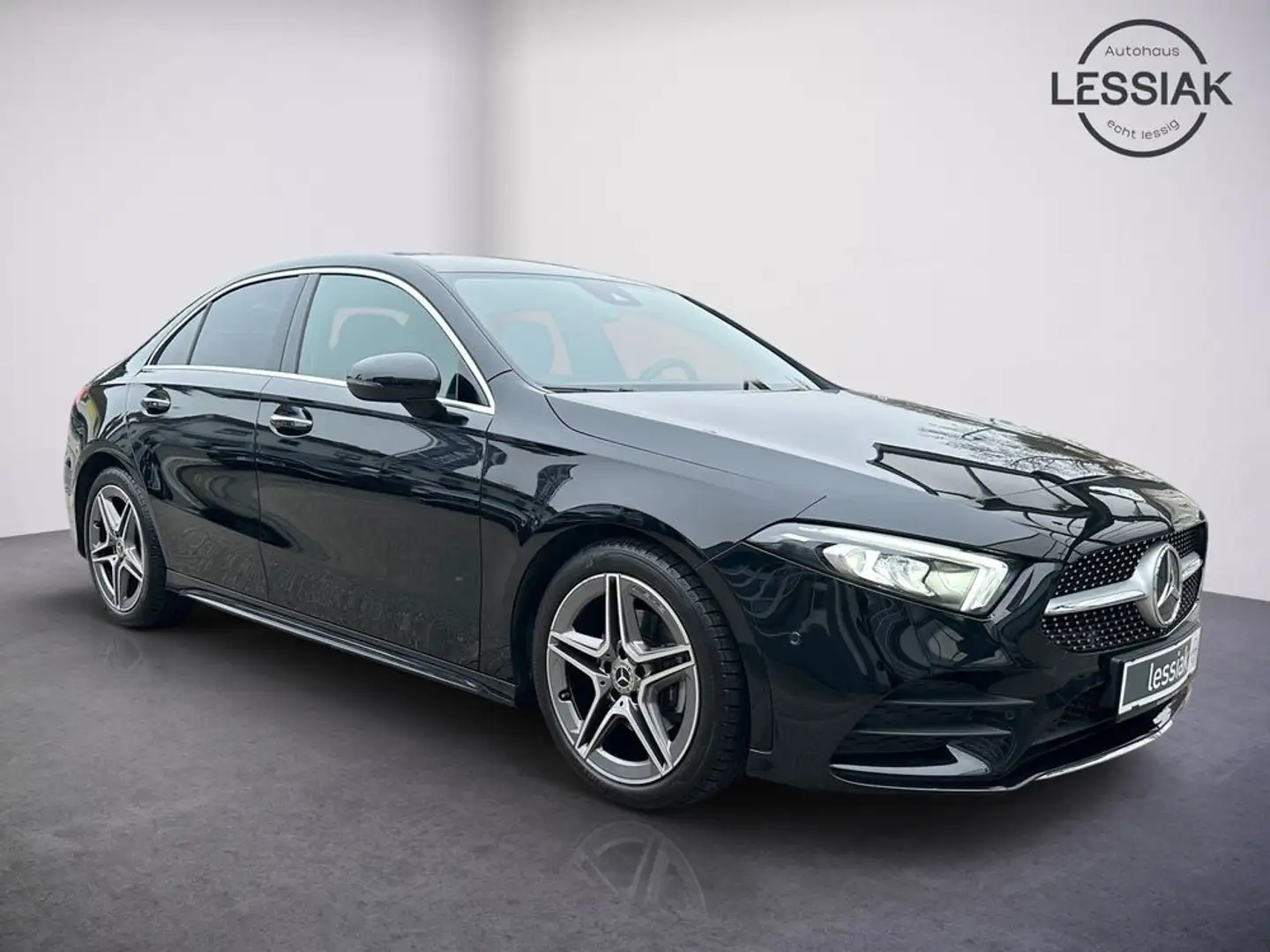 Mercedes-Benz A 200 d | AMG | Keyless-Go | PP mit RFK | Ambiente Schwarz - 2
