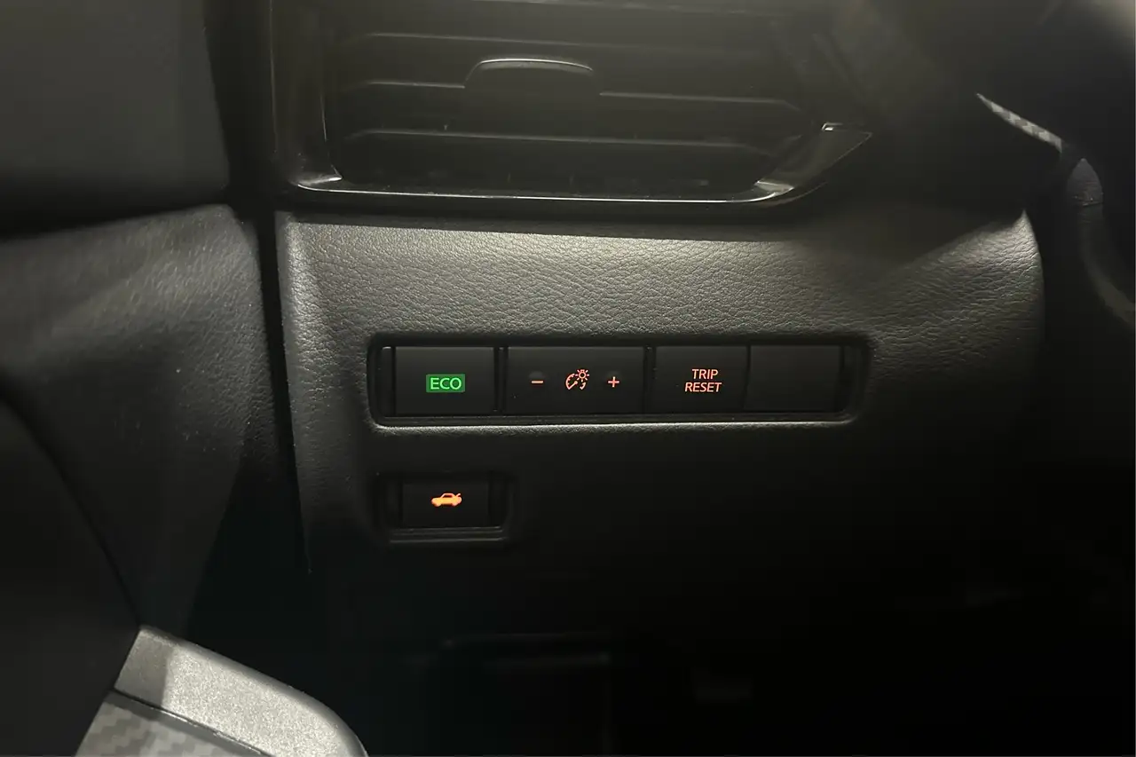 Nissan Sentra снимка Nissan Sentra