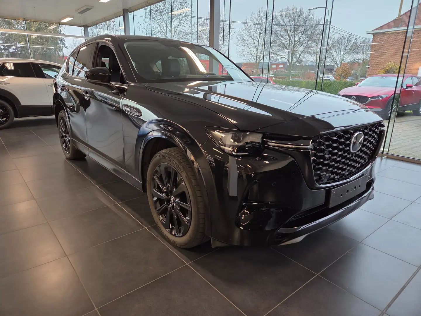 Mazda CX-60 CX-60 AWD PHEV AT HOMURA FULL OPTION + TREKHAAK Zwart - 1