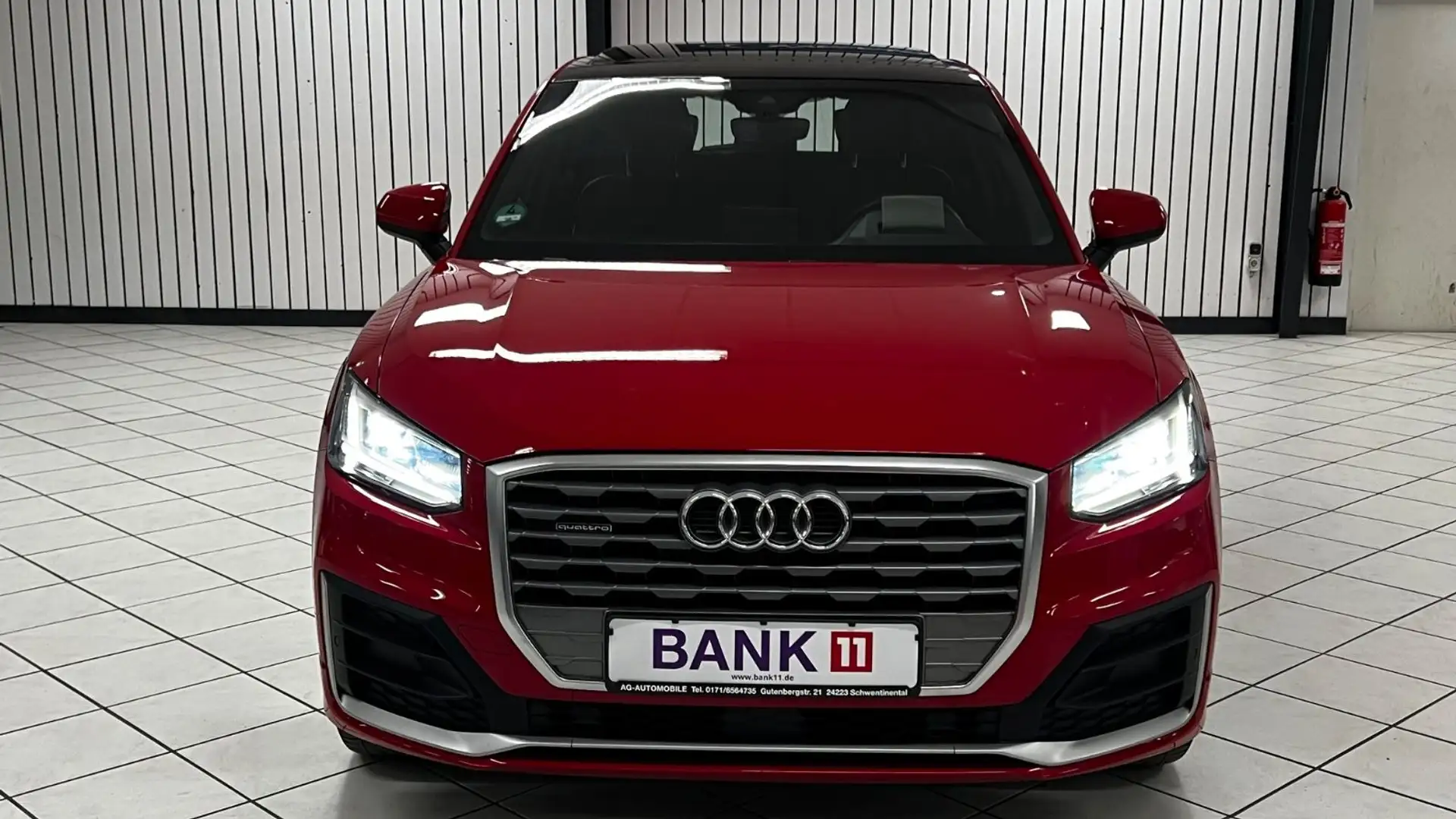 Audi Q2 quattro sport TÜV&AU neu&Garantie Rouge - 1