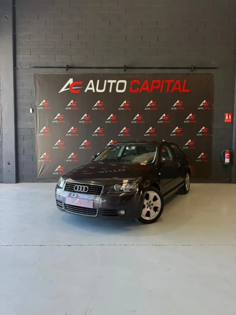 Audi A3 2.0 FSI Ambition Negro - 2