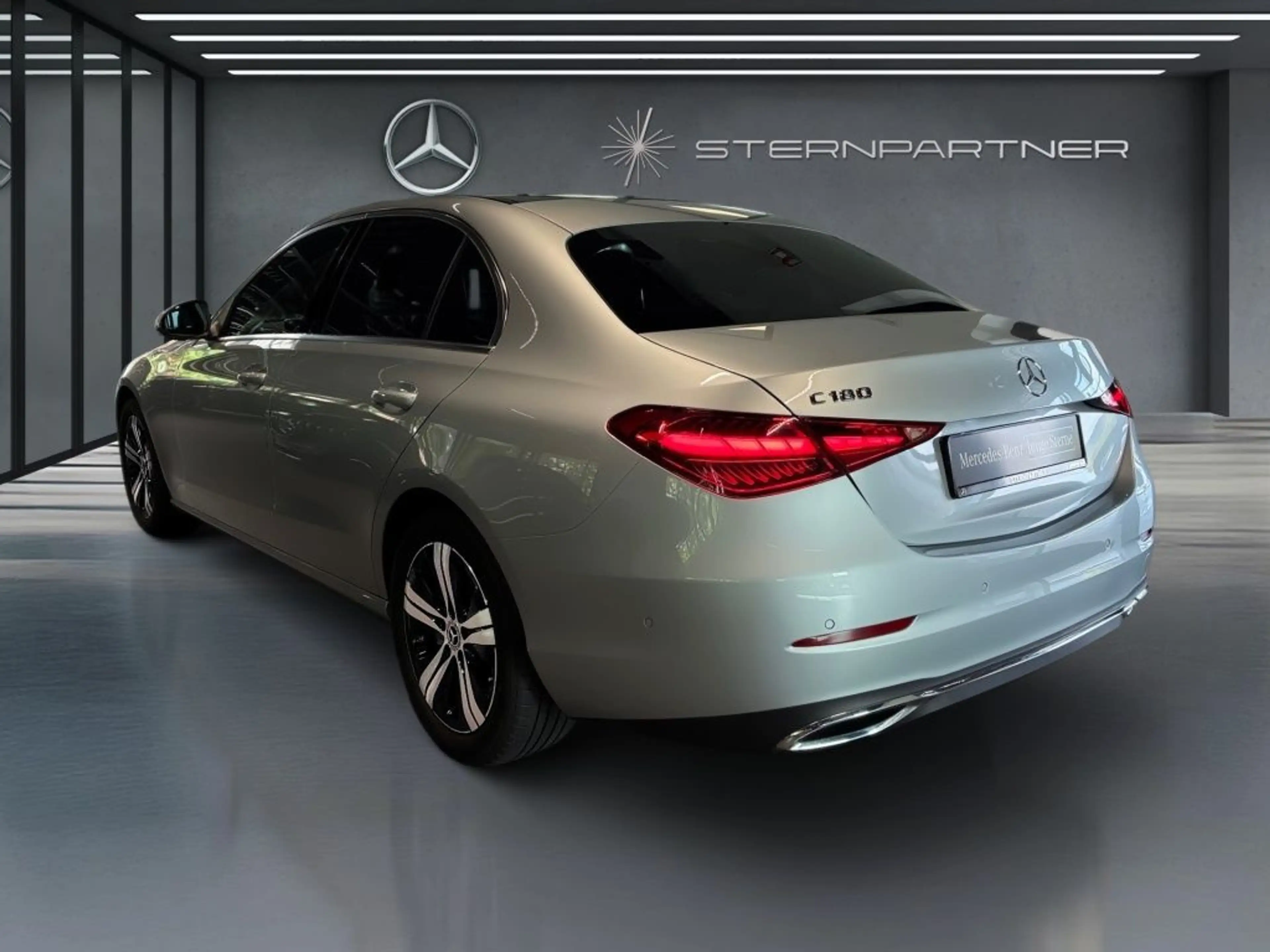 Mercedes-Benz C 180 Avantgarde - Panorama - AHK - 360 Kamera — photo 8