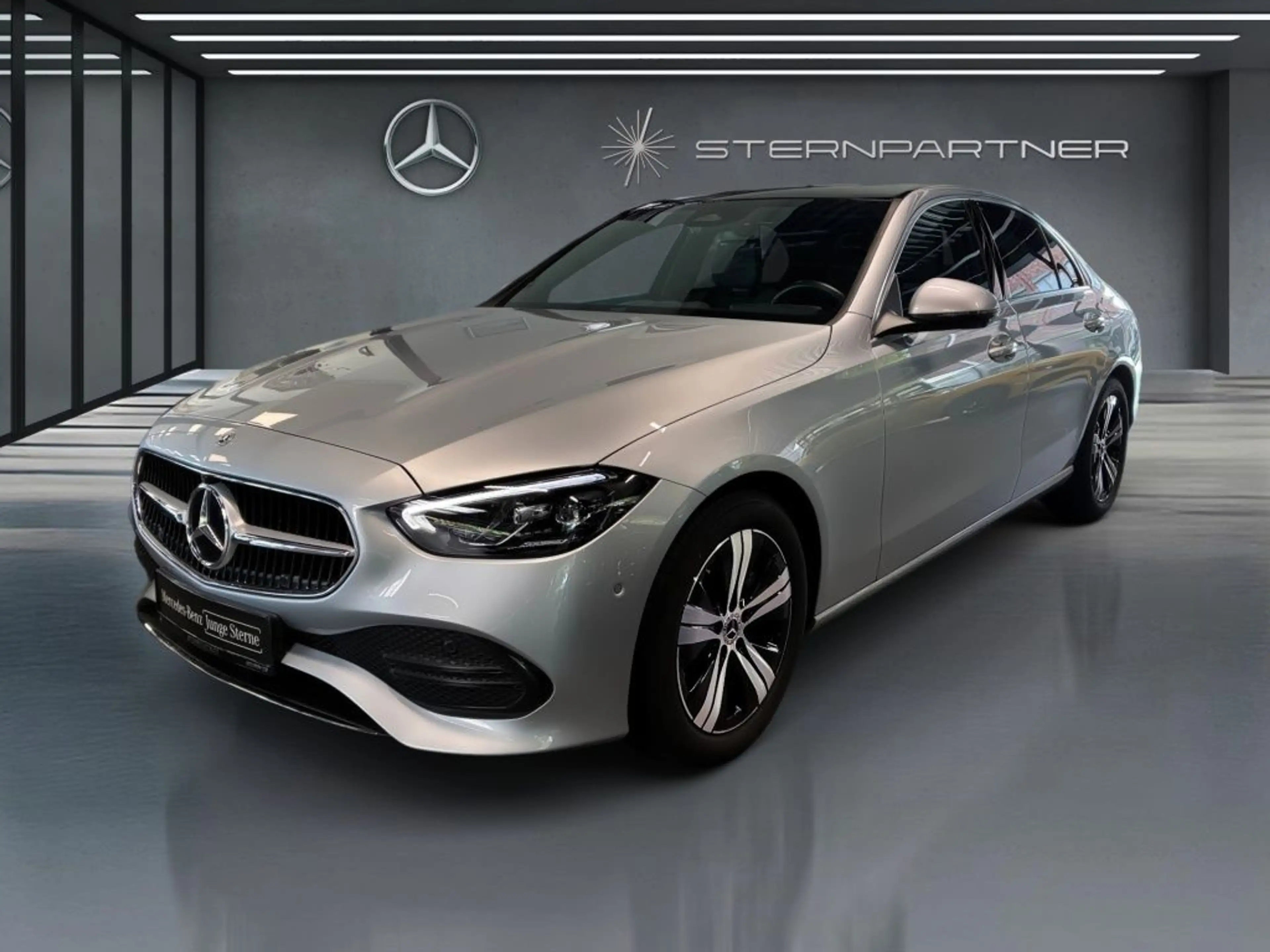 Mercedes-Benz C 180 Avantgarde - Panorama - AHK - 360 Kamera
