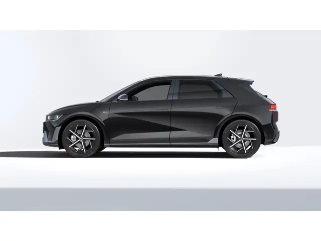 Hyundai Ioniq 5 view 3