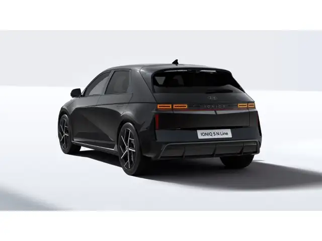 Hyundai Ioniq 5 view 2