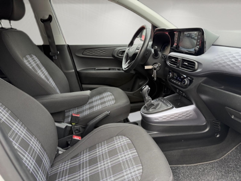 Hyundai i10 1.2 Prime NAVI,KAMERA,DAB,SITZHZG — photo 14