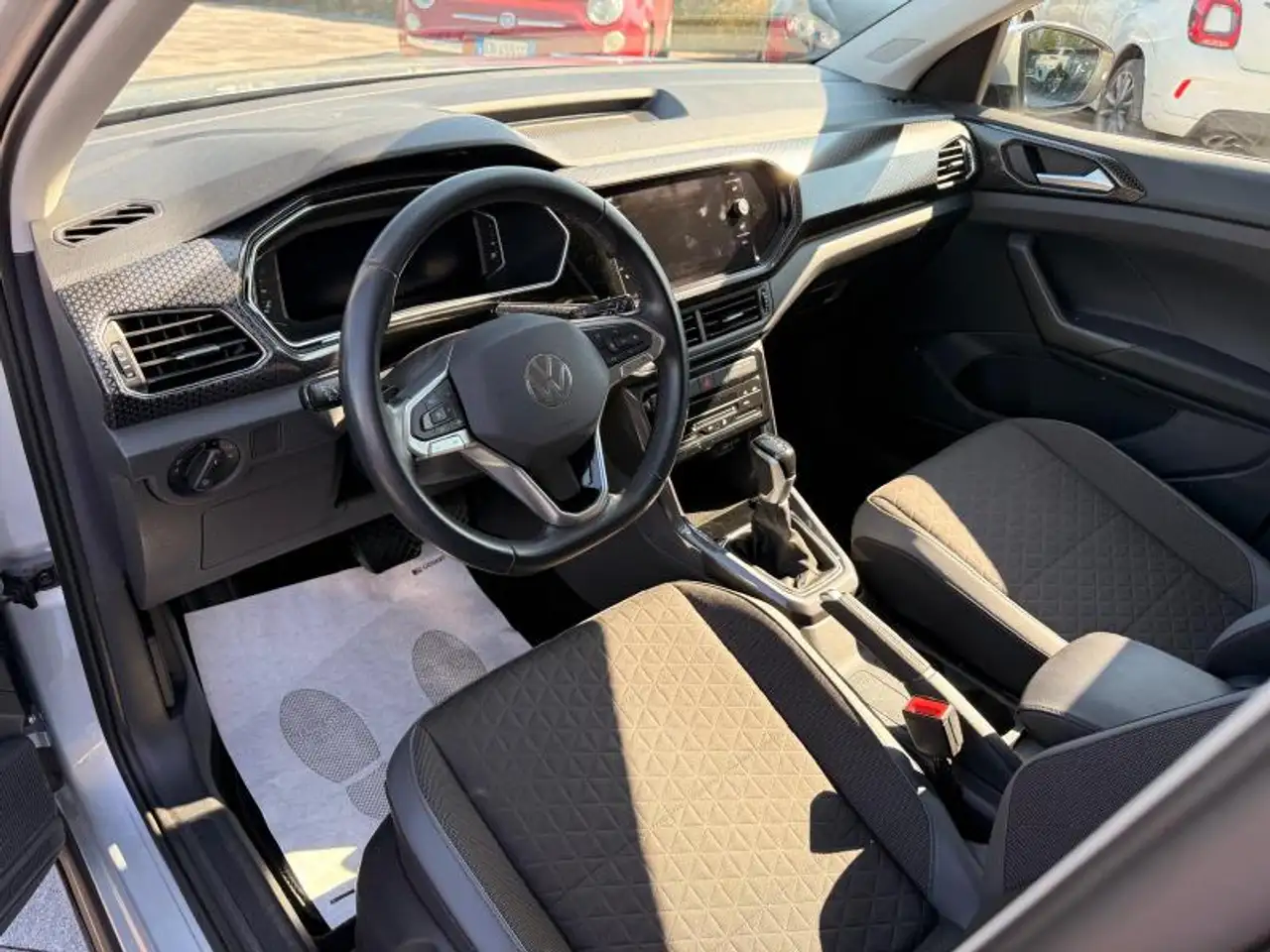 Volkswagen T-Cross 1.0 tsi Advanced 110cv dsg 6