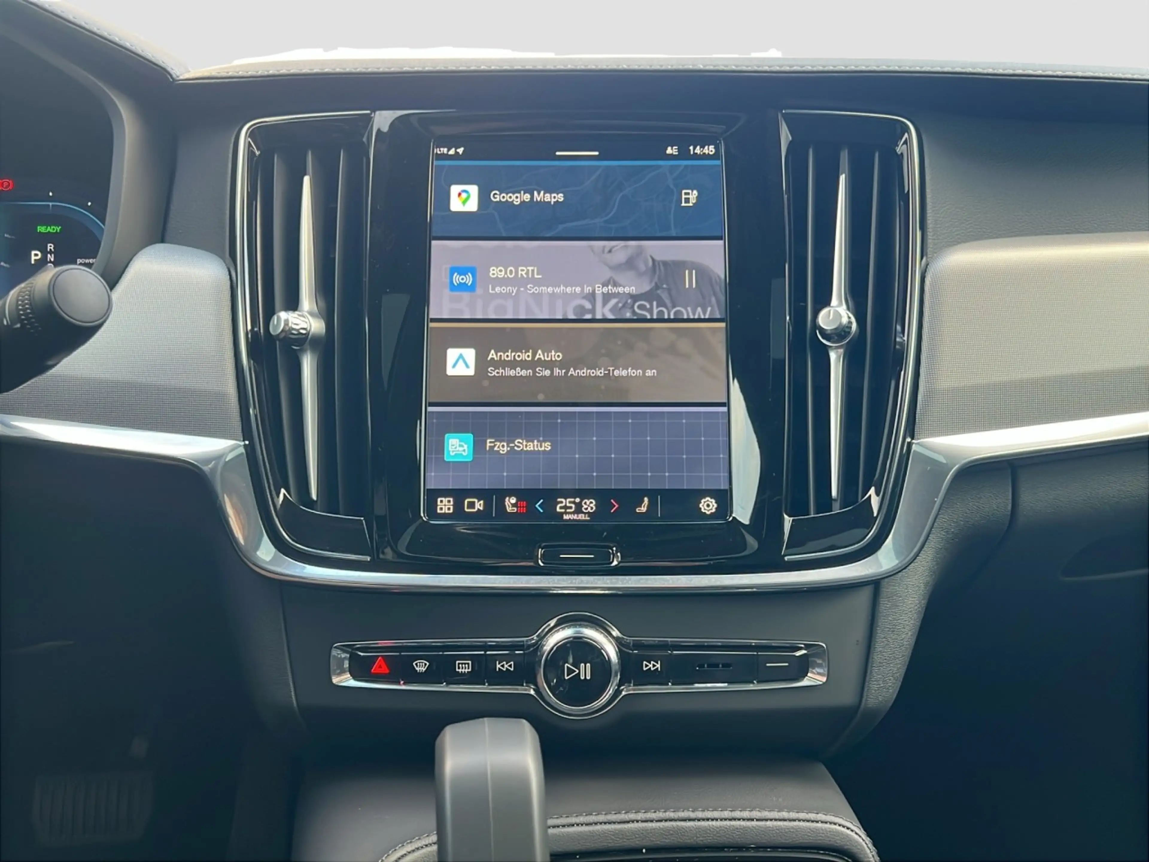 Volvo S90 T8 Ultimate Dark Plug-In Hybrid/Four-C/360K Klima — photo 9