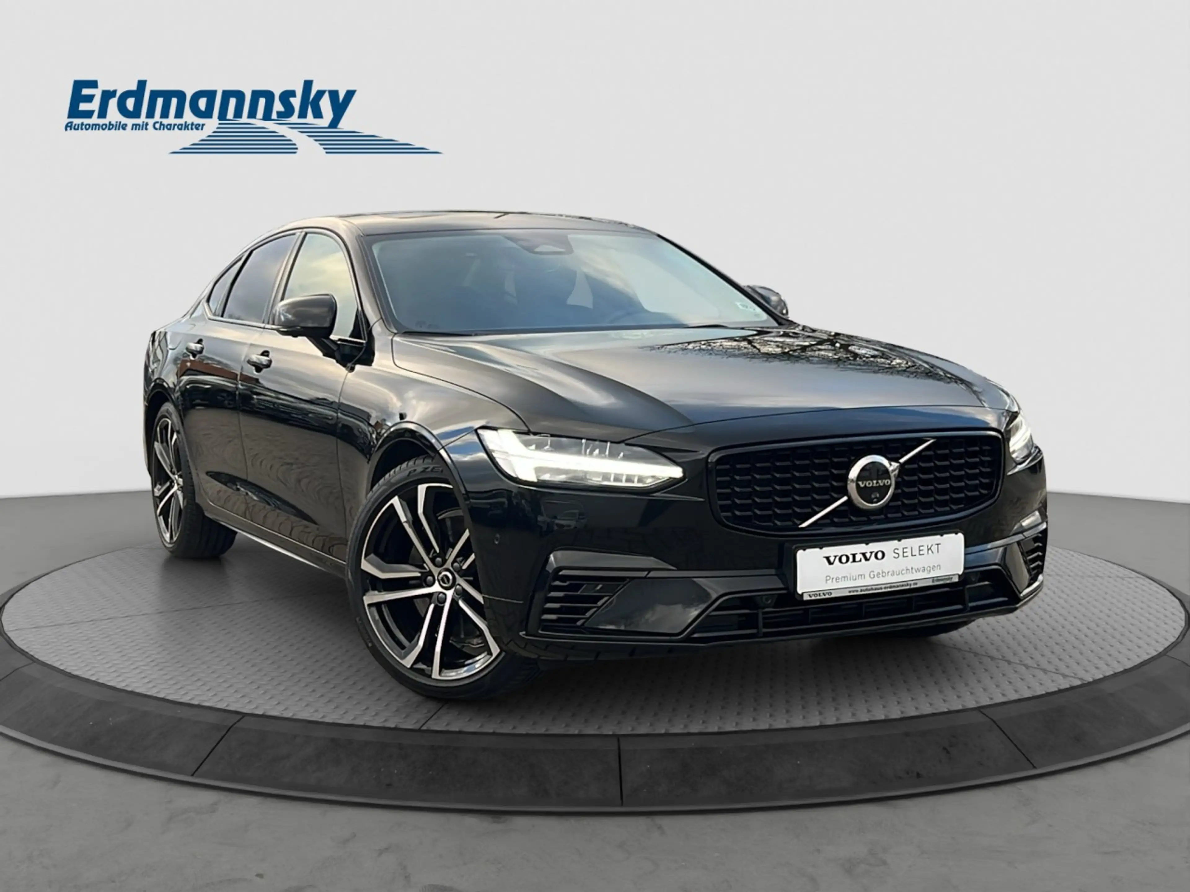 Volvo S90 T8 Ultimate Dark Plug-In Hybrid/Four-C/360K Klima — photo 3