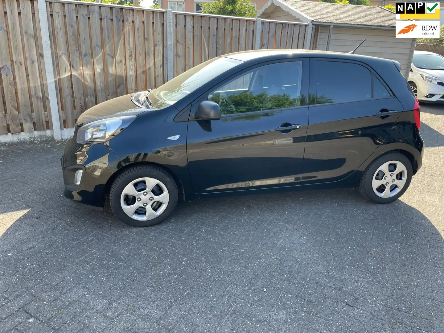Kia Picanto 1.0 CVVT EconomyLine Noir - 1