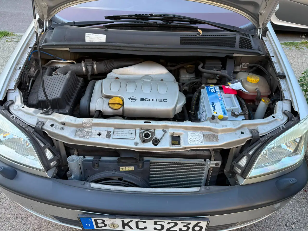 Opel Zafira 1.8 16V Edition 2000, foto 10