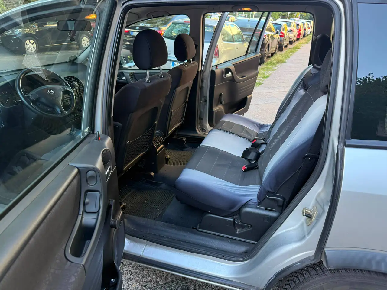 Opel Zafira 1.8 16V Edition 2000, foto 9