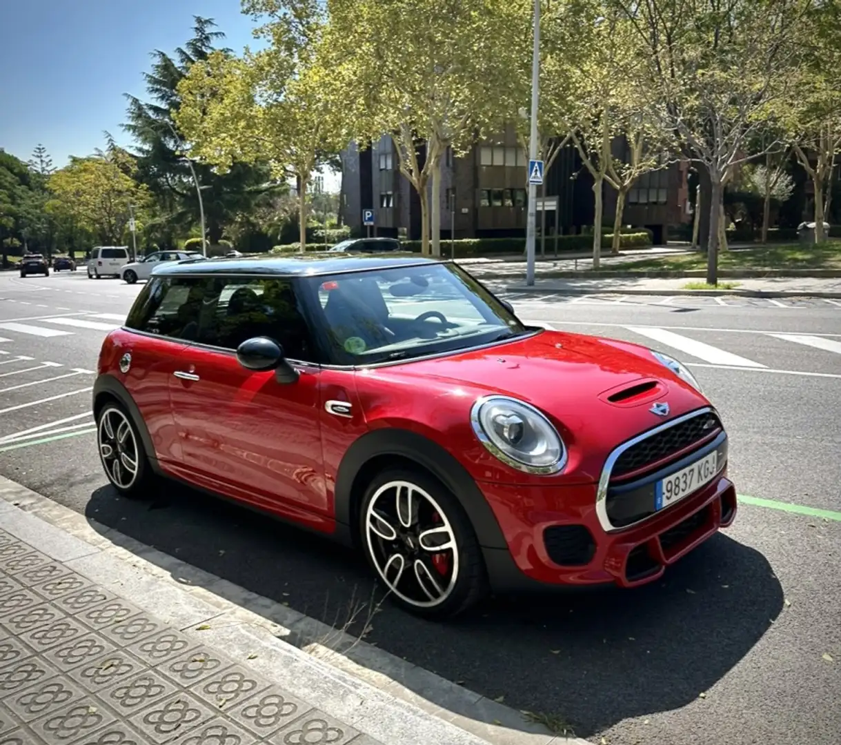 MINI John Cooper Works Aut. Rojo - 1