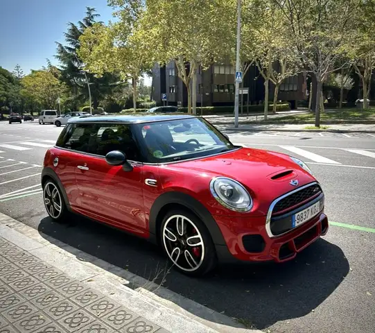 MINI John Cooper Works Aut.