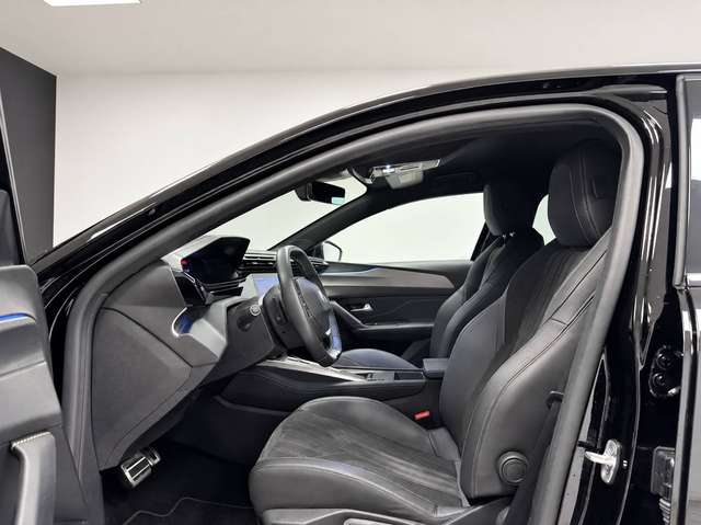 Peugeot 308 — photo 11