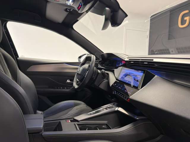 Peugeot 308 — photo 13