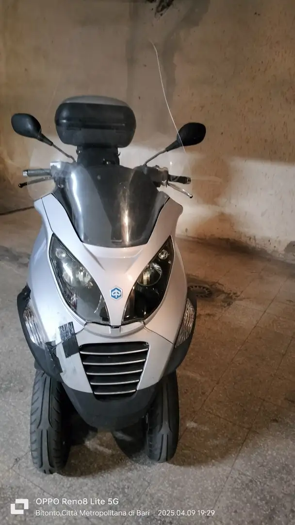 Piaggio MP3 125 Szary - 2
