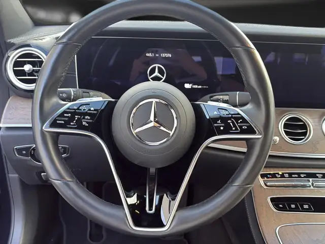 Mercedes-Benz E-Class view 14