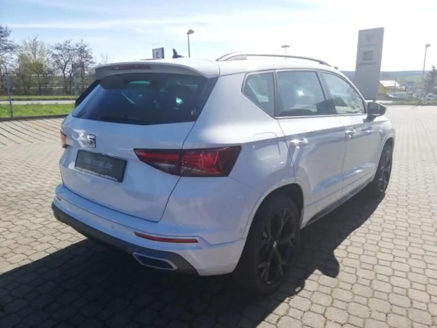 SEAT Ateca ATECA FR 2.0 TDI DSG 4DRIVE BEHEIZB. FS NAVI SHZ Blanco - 2