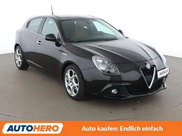Alfa Romeo Giulietta view 8
