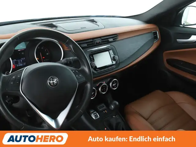 Alfa Romeo Giulietta view 11