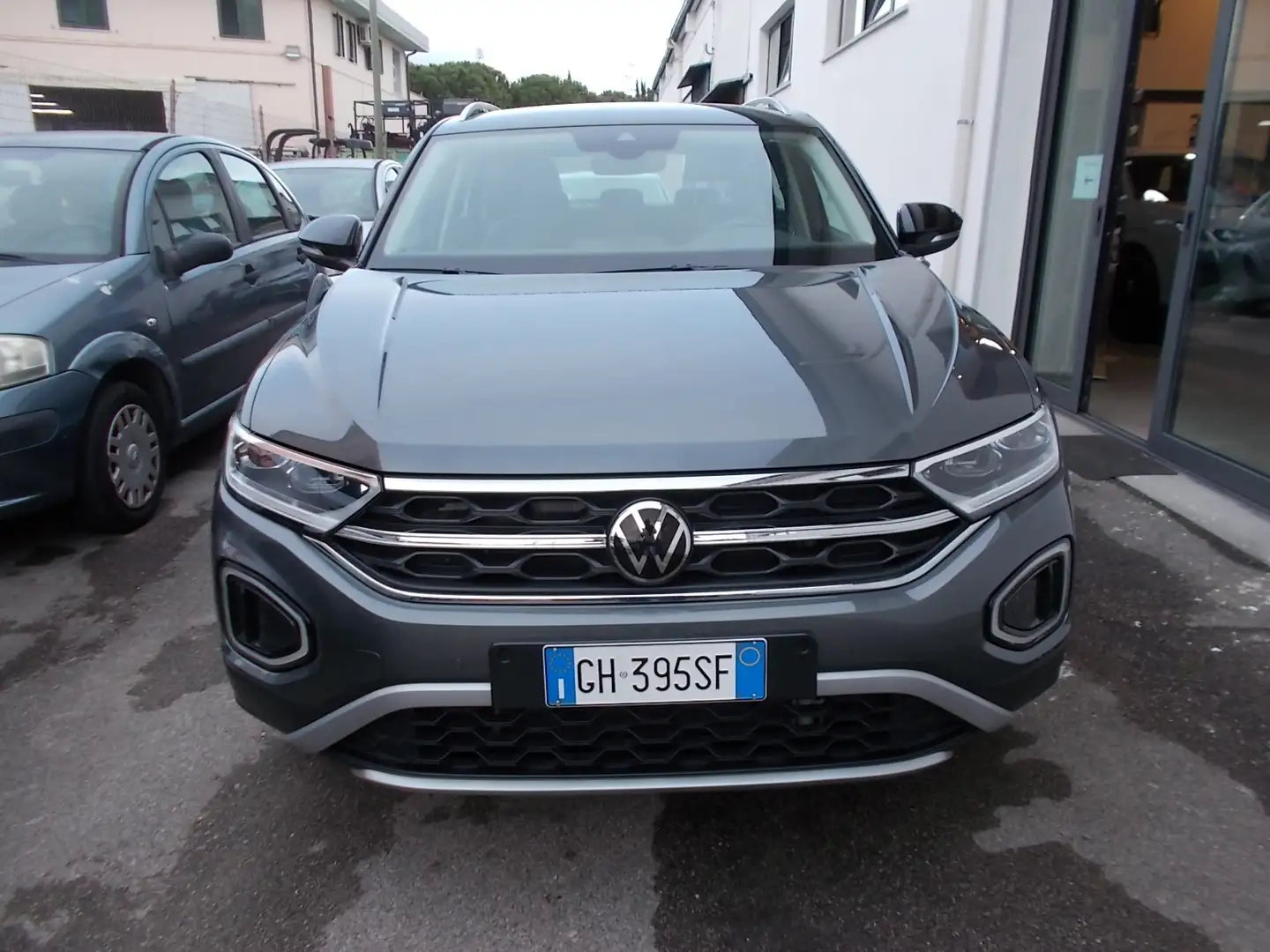 Volkswagen T-Roc 2.0 tdi Style 115cv Gris - 2