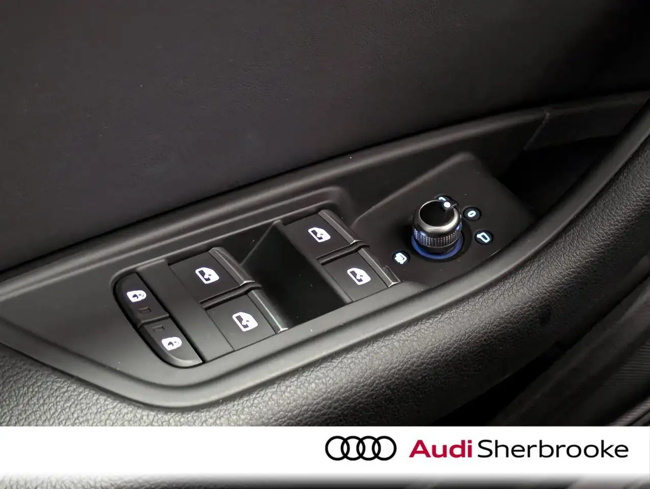 Audi A4 снимка Audi A4