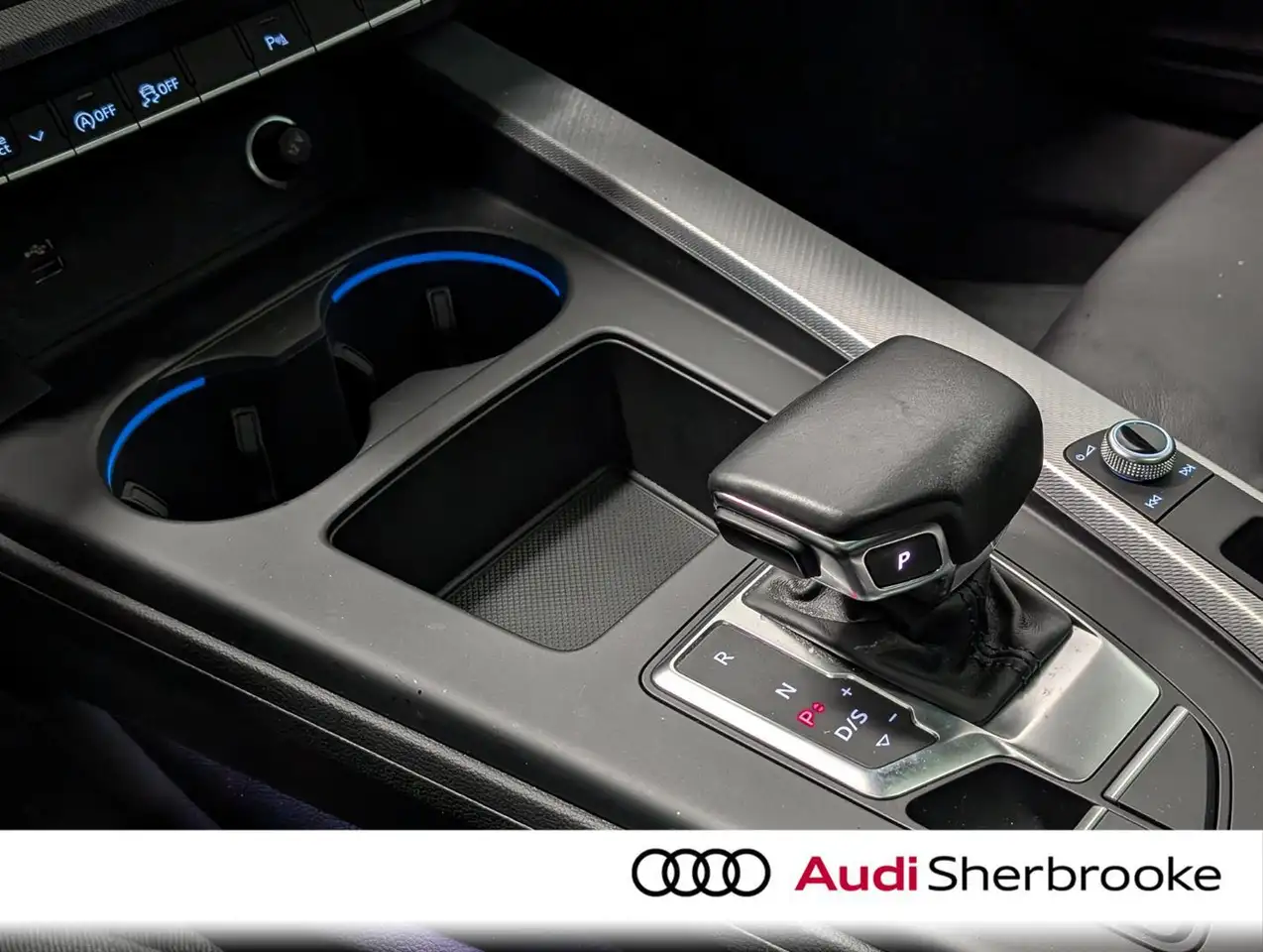 Audi A4 снимка Audi A4