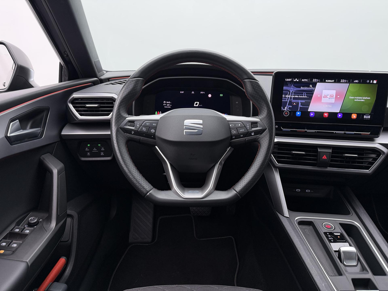 SEAT Leon Sportstourer 1.5 eTSI FR Business Intense | Panoda — photo 14