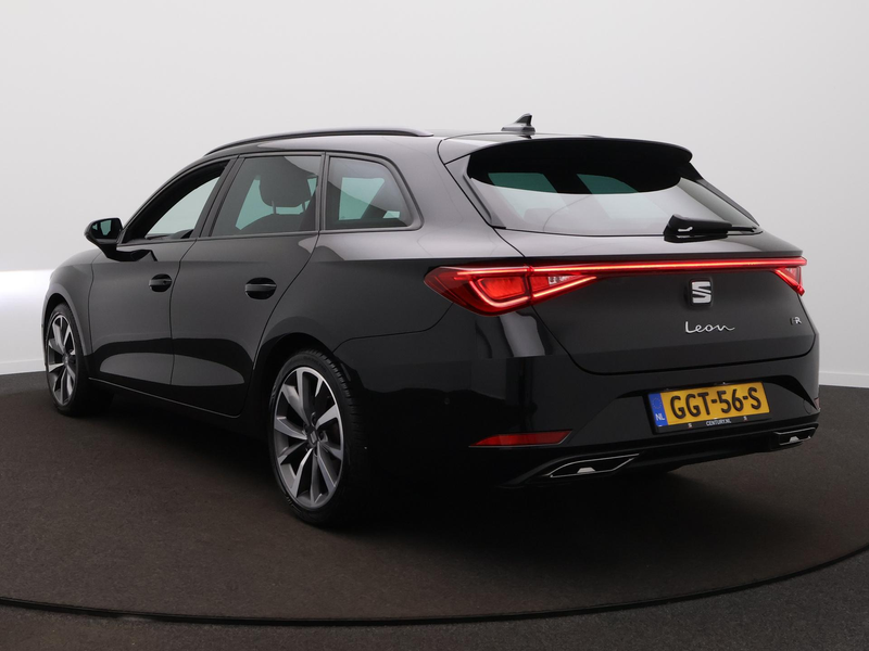 SEAT Leon Sportstourer 1.5 eTSI FR Business Intense | Panoda — photo 8