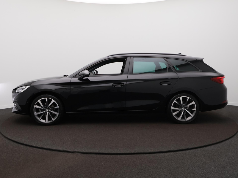 SEAT Leon Sportstourer 1.5 eTSI FR Business Intense | Panoda — photo 9