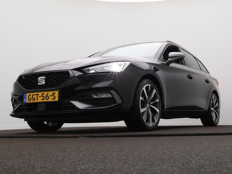 SEAT Leon Sportstourer 1.5 eTSI FR Business Intense | Panoda — photo 10