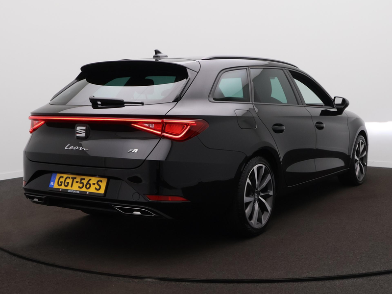 SEAT Leon Sportstourer 1.5 eTSI FR Business Intense | Panoda — photo 6