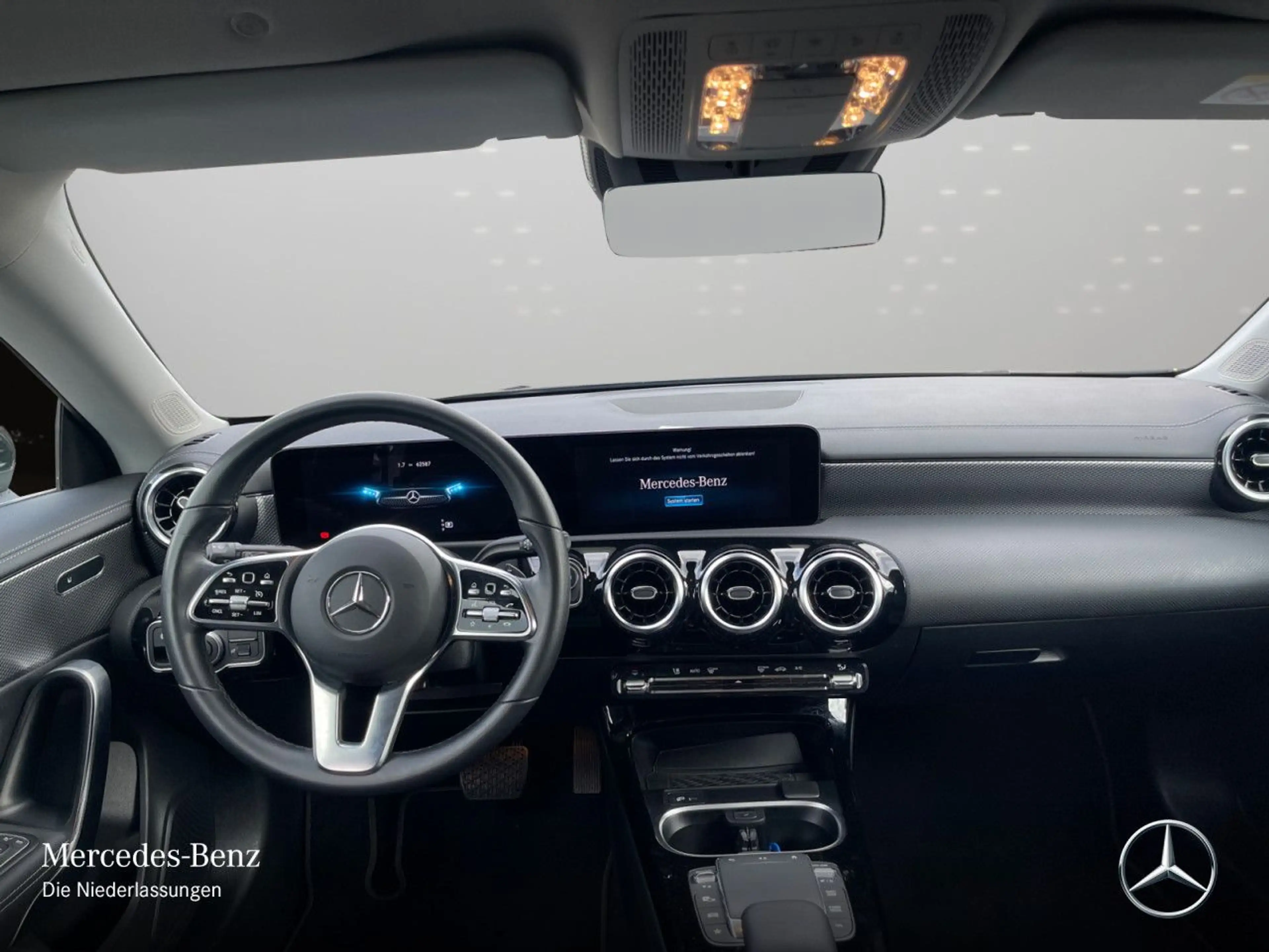 Mercedes-Benz CLA 200 d PROGRESSIVE+LED+KAMERA+8G — photo 13