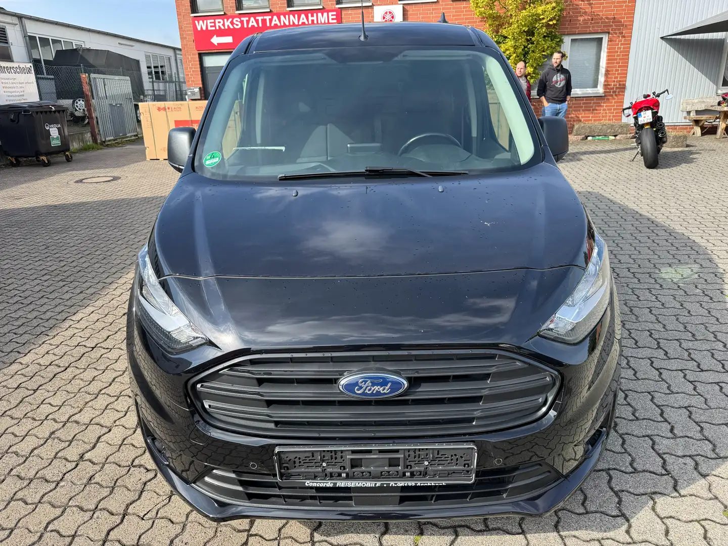 Ford Transit Connect Kasten lang Trend Schwarz - 2