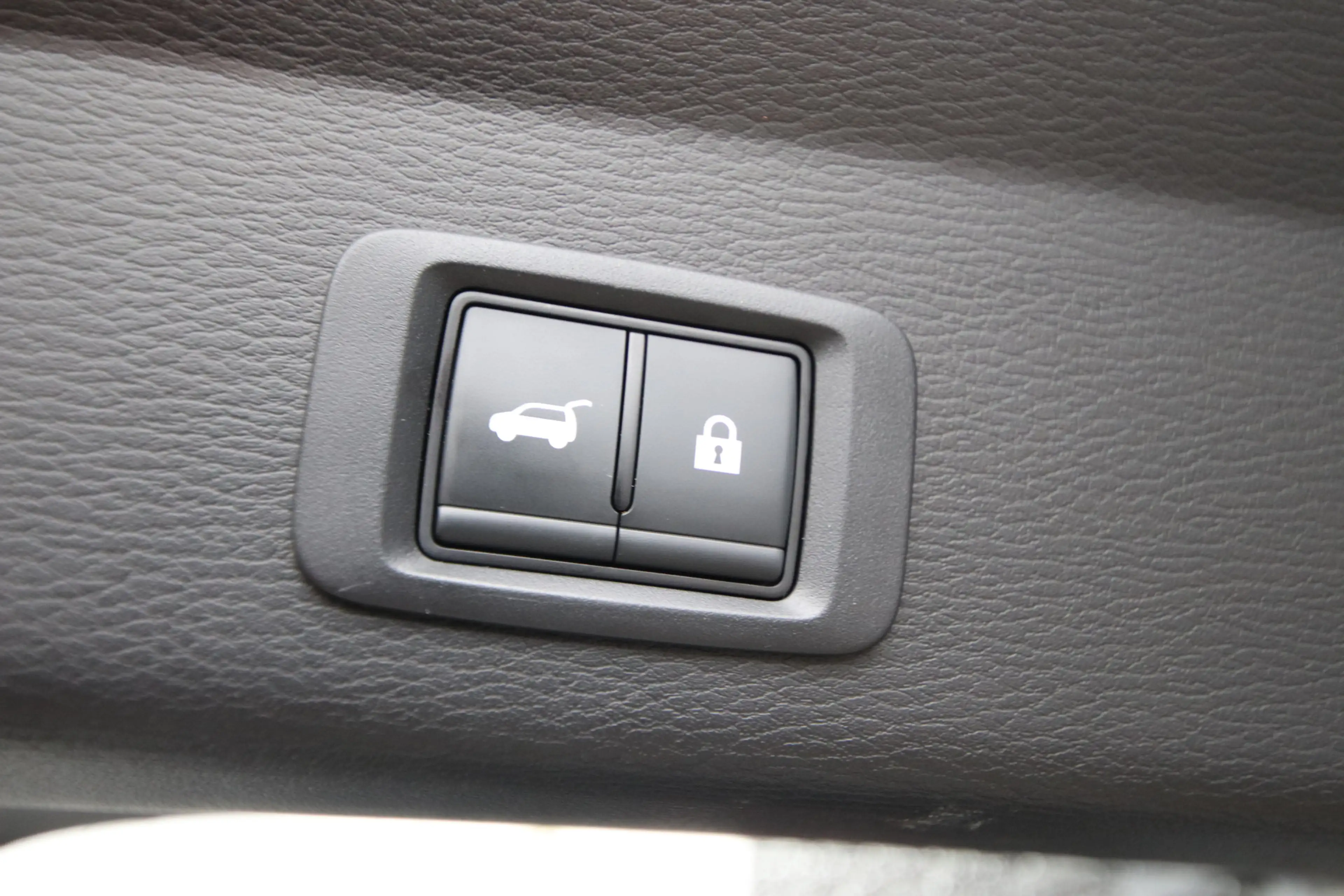 Mitsubishi Outlander 2.4 PHEV Business Edition 1e Eig. Afn. Trekhaak, W — photo 11
