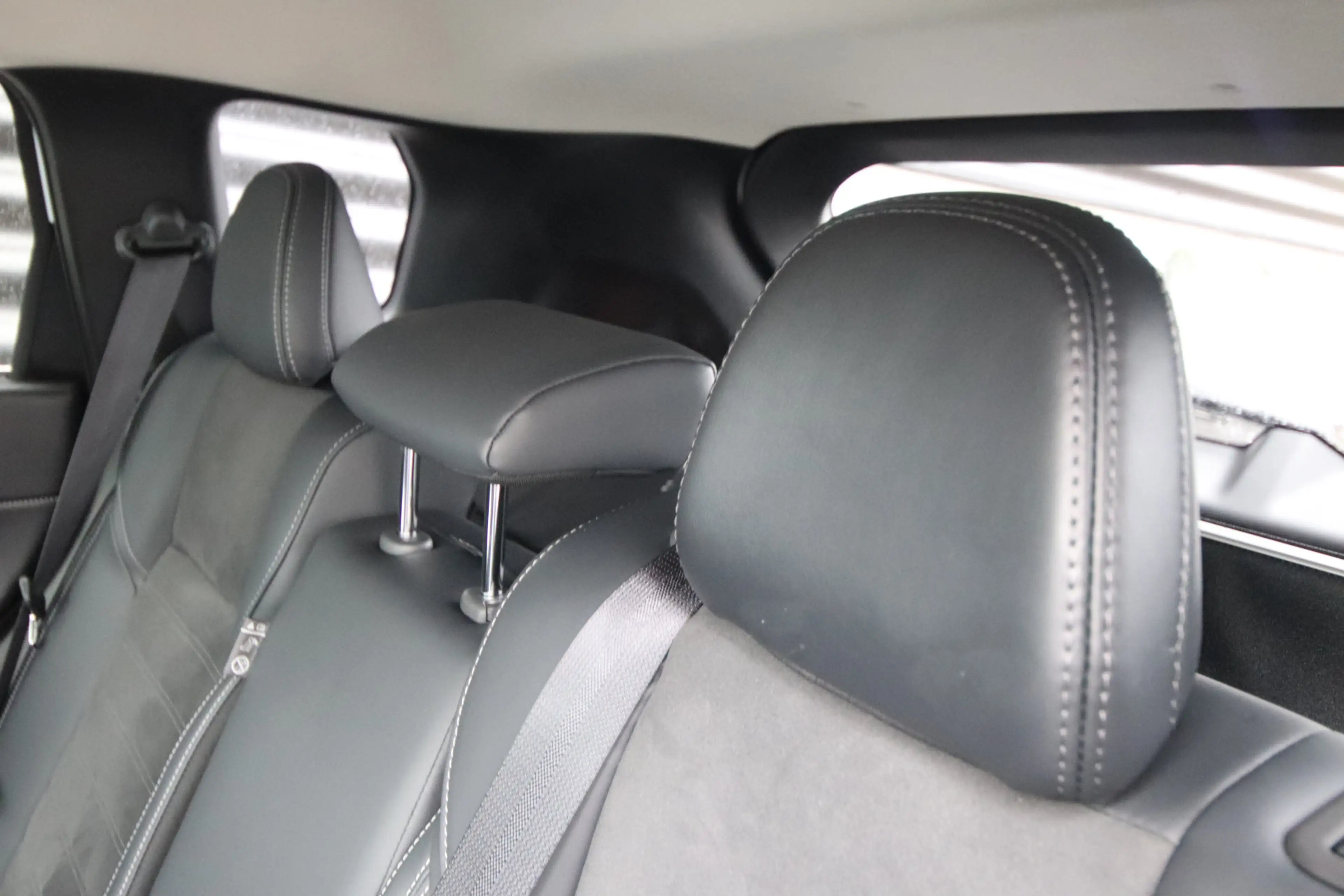 Mitsubishi Outlander 2.4 PHEV Business Edition 1e Eig. Afn. Trekhaak, W — photo 27