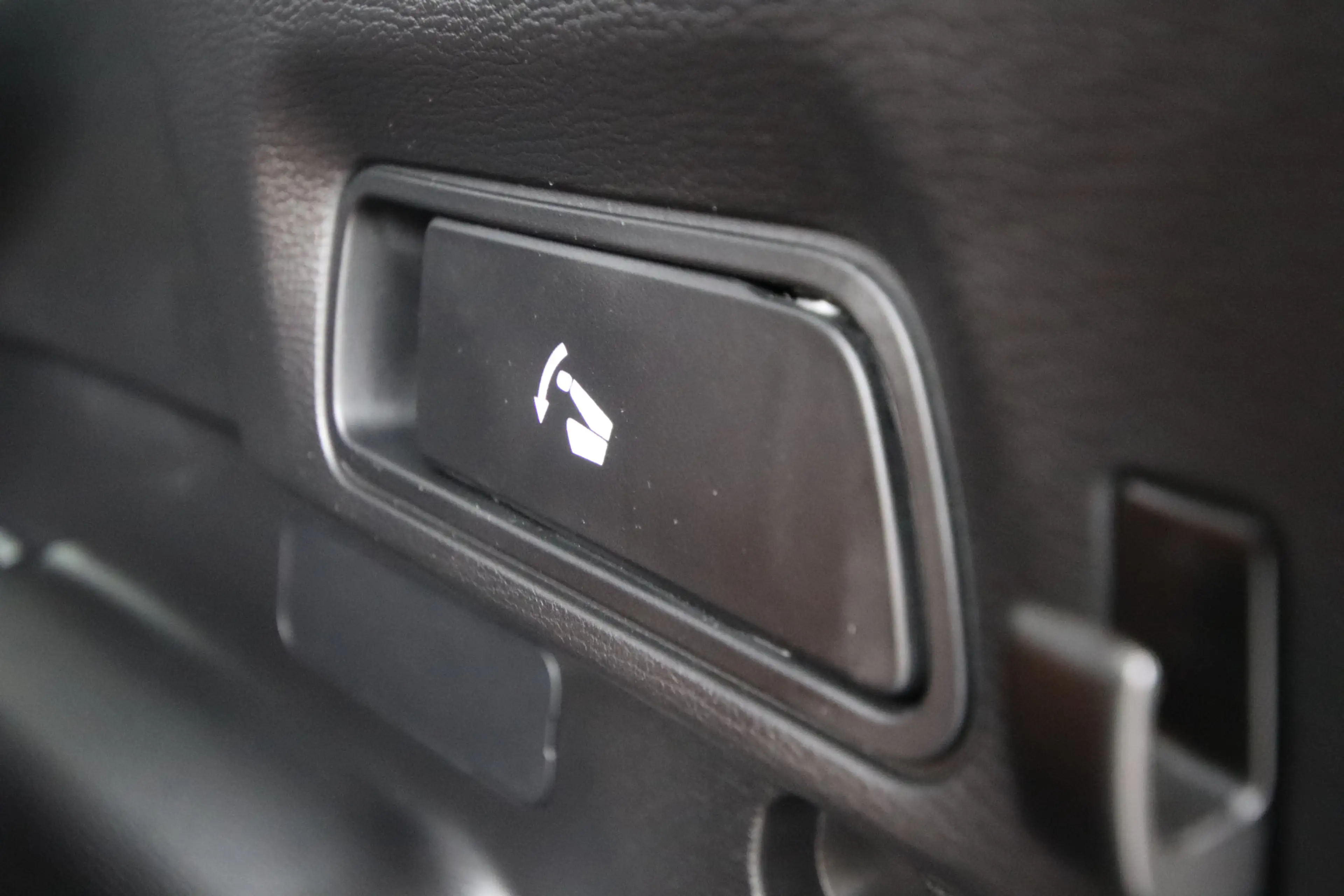 Mitsubishi Outlander 2.4 PHEV Business Edition 1e Eig. Afn. Trekhaak, W — photo 34