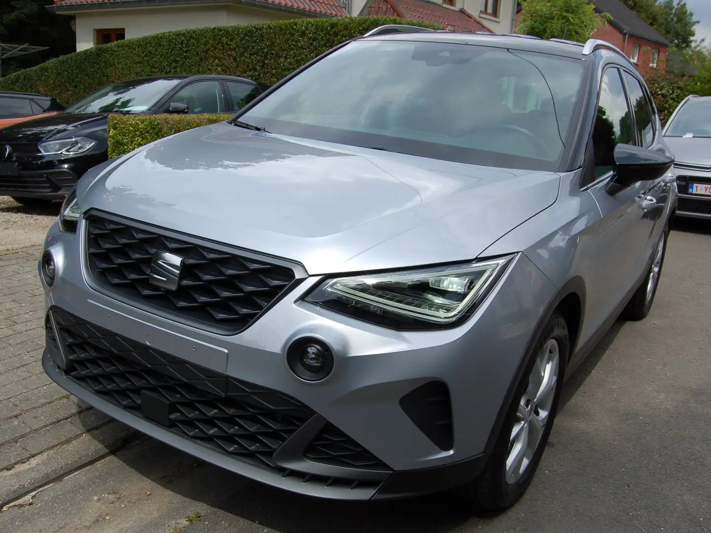 SEAT Arona Arona 1.0 TSI FR BI-TONS GRIS TOIT NOIR * 7965 KMS Gris - 2
