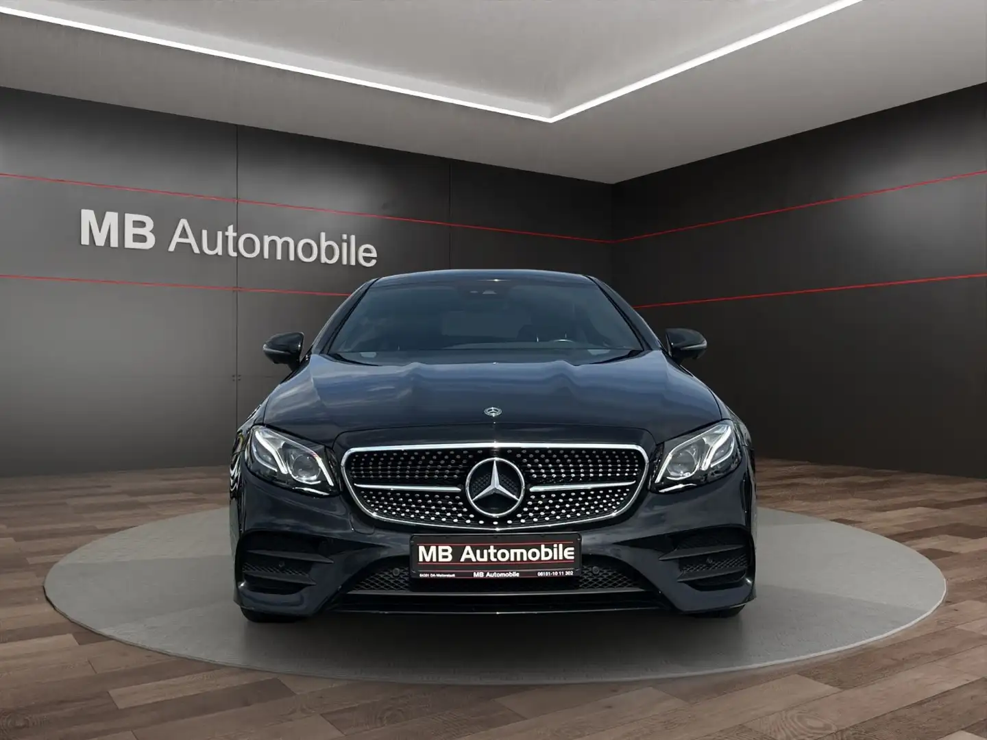 Mercedes-Benz E 200 E200 Coupe Navi/ AMG LINE /360°Kamera/Widescreen Zwart - 2