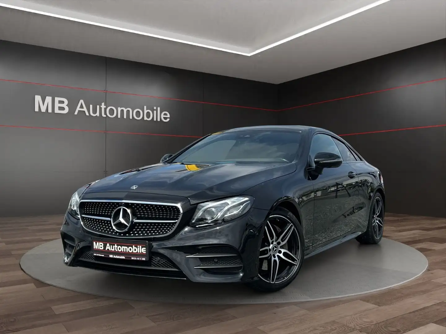 Mercedes-Benz E 200 E200 Coupe Navi/ AMG LINE /360°Kamera/Widescreen Zwart - 1