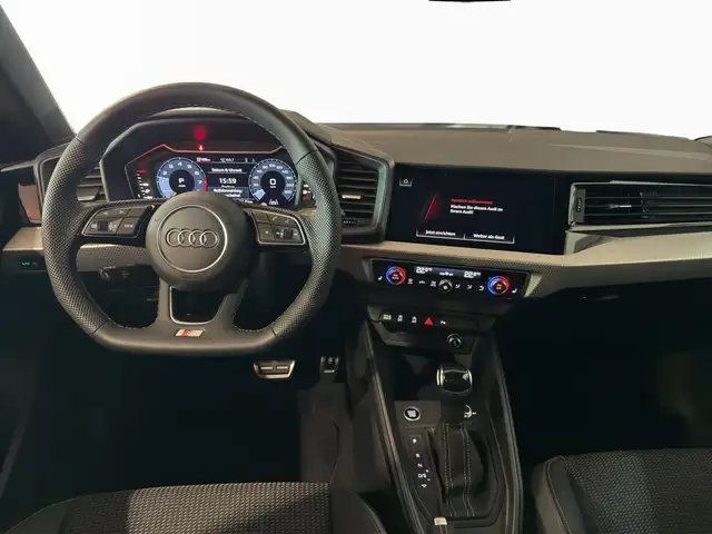 Audi A1 view 11
