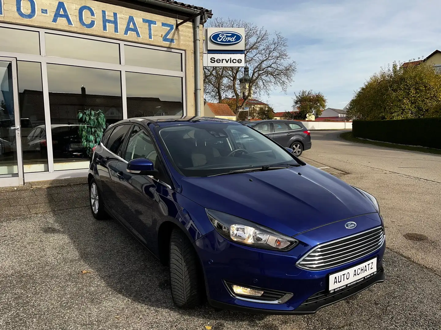 Ford Focus Titanium *neuer Motor* Blauw - 1