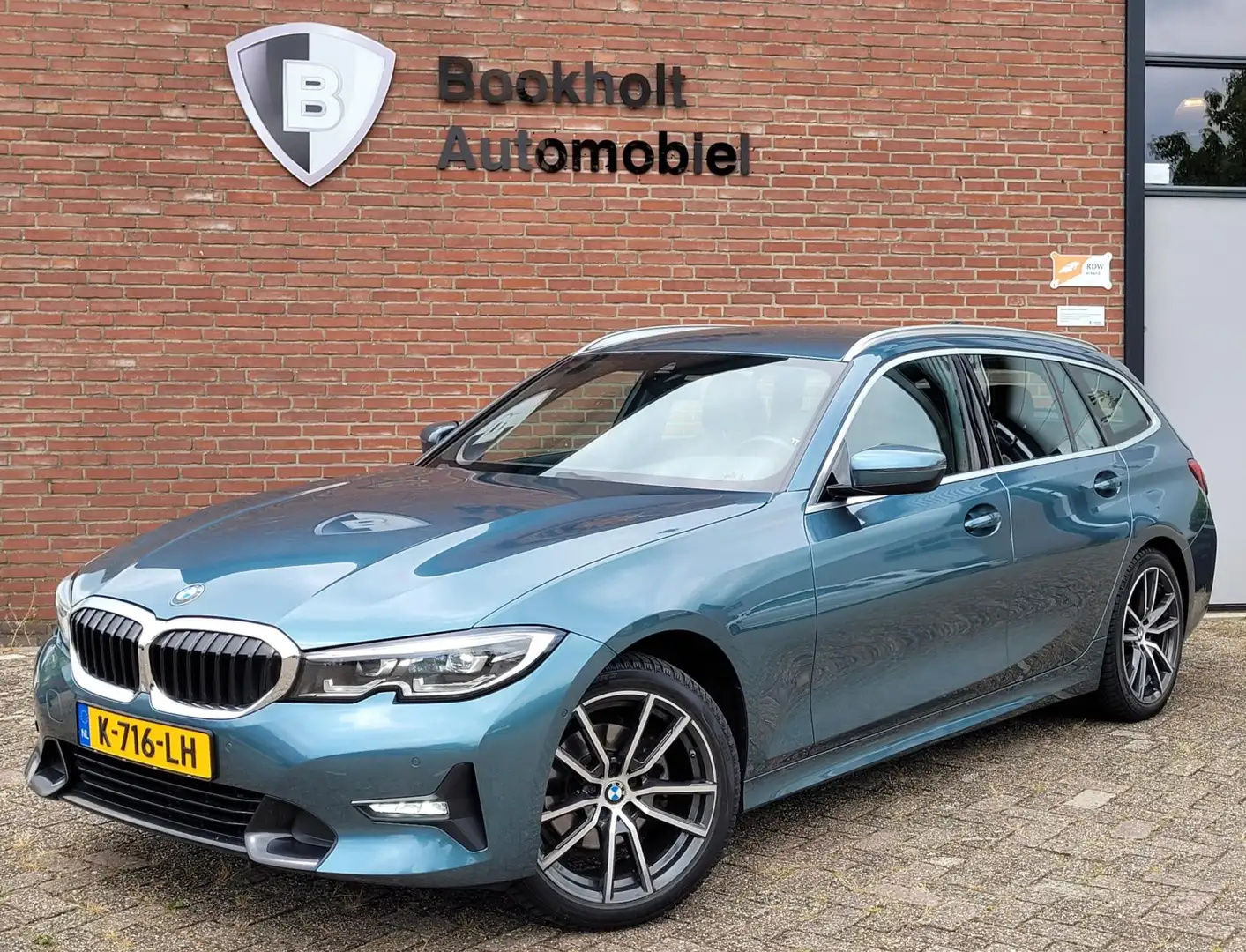 BMW 320 3-serie Touring 320i Sport-Line, Camera, M-stuur, Blau - 1
