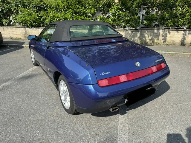 Alfa Romeo Spider