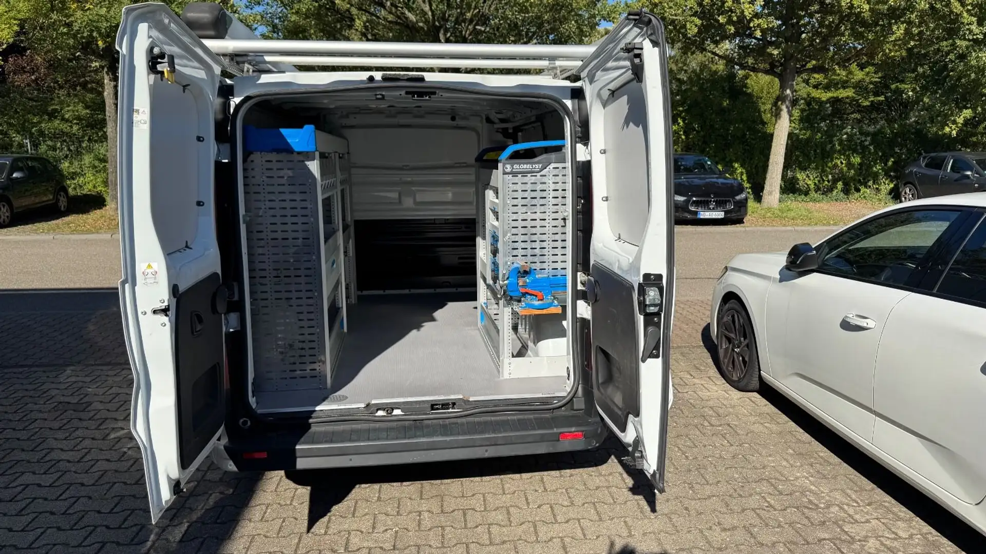 Opel Vivaro 1Hand Navi  SORTIMO Regal AUFBAU *NR 24 Blanc - 2